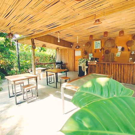 Hotel Kohmook Nurse House à Ko Muk Extérieur photo