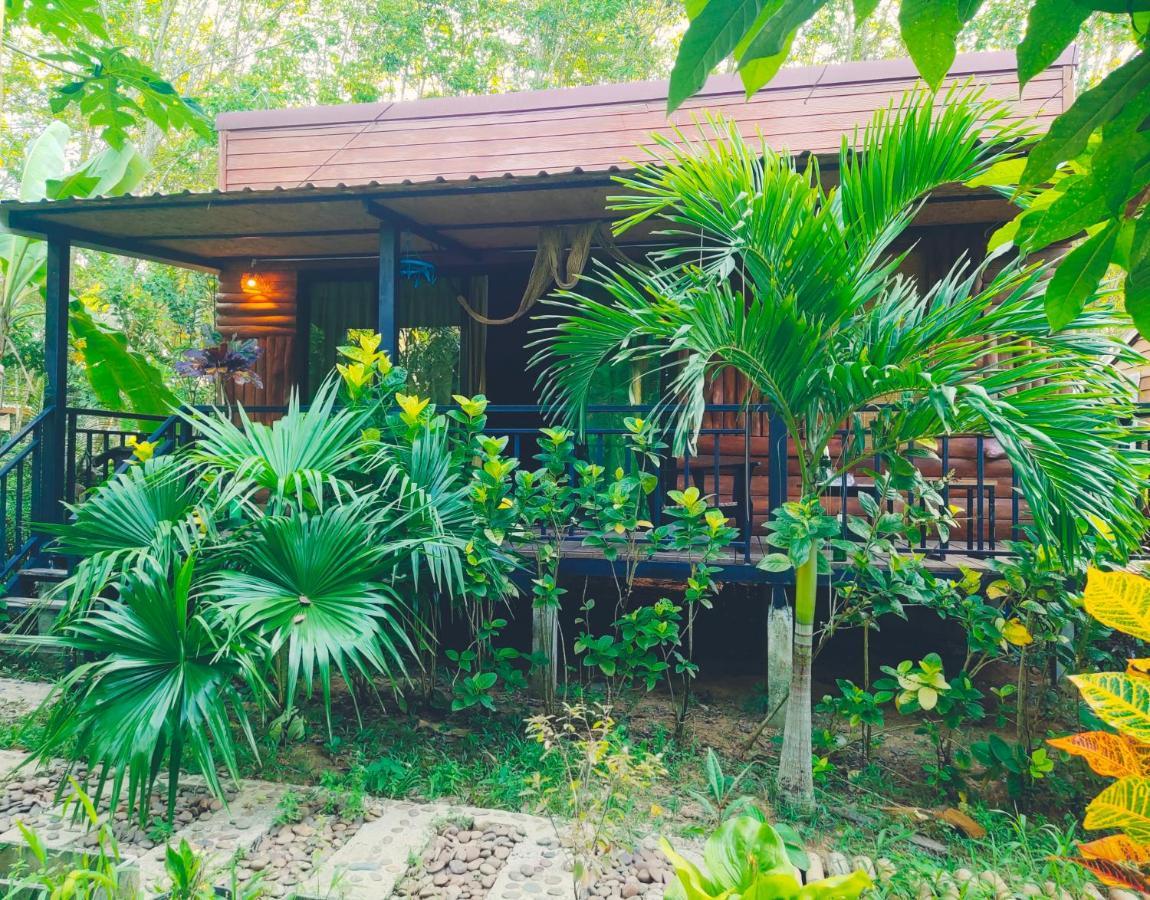 Hotel Kohmook Nurse House à Ko Muk Extérieur photo