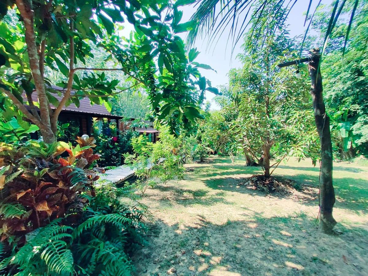 Hotel Kohmook Nurse House à Ko Muk Extérieur photo