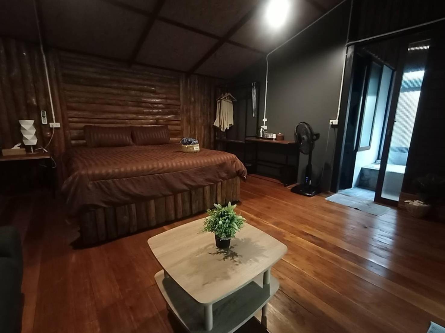 Hotel Kohmook Nurse House à Ko Muk Extérieur photo