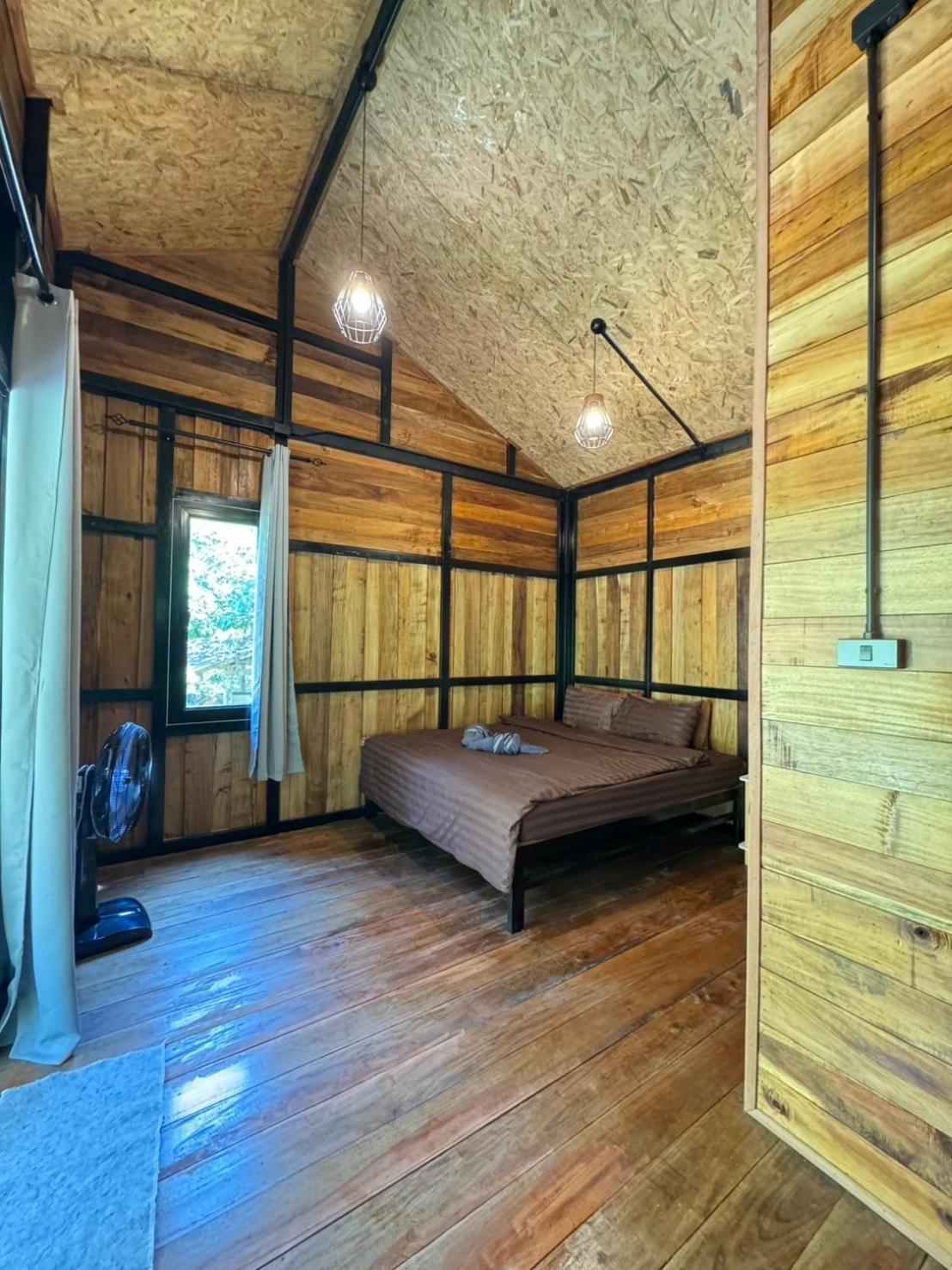 Hotel Kohmook Nurse House à Ko Muk Extérieur photo