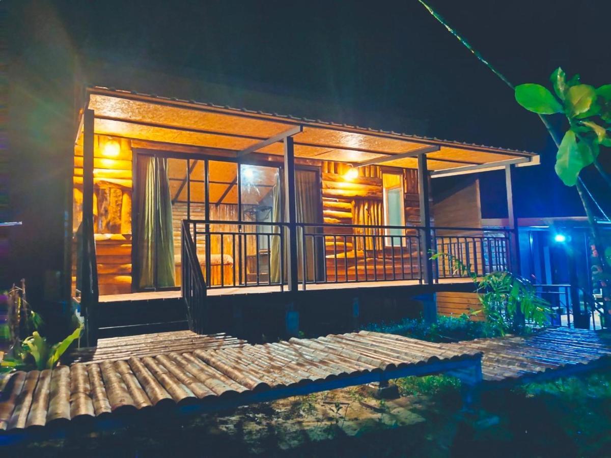 Hotel Kohmook Nurse House à Ko Muk Extérieur photo