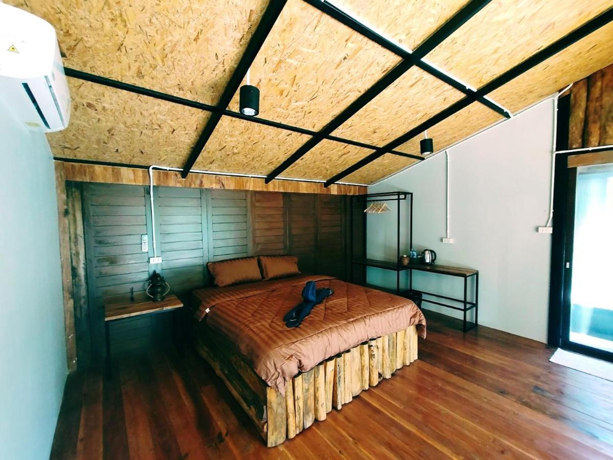 Hotel Kohmook Nurse House à Ko Muk Extérieur photo